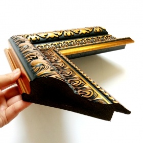10CM Wide Custom Picture Frame Mouldings 